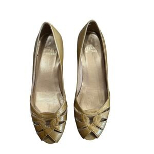 Stuart Weitzman Gold Patent Leather Flats Size 6M Cutout Slip On Shoes
